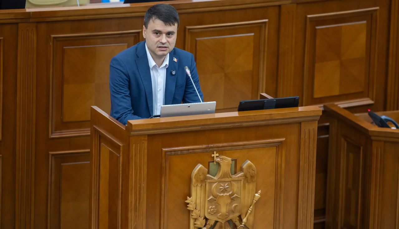 Депутат: Молдова при PAS перешла в категорию «гибридный режим».