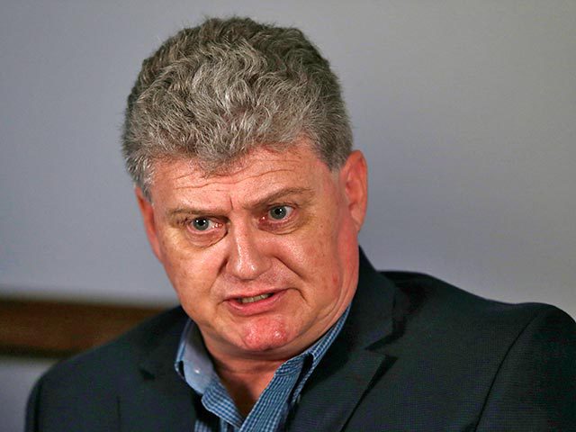 Лон Сноуден, отец бывшего агента спецслужб США Эдварда Сноудена.