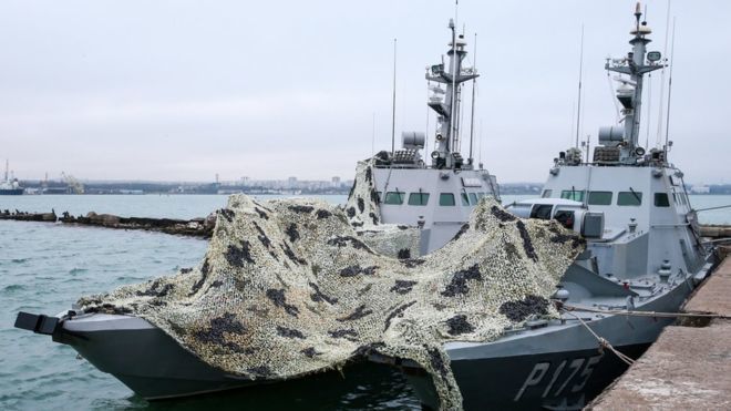 ЕС ввел санкции против россиян из-за конфликта в Черном море.