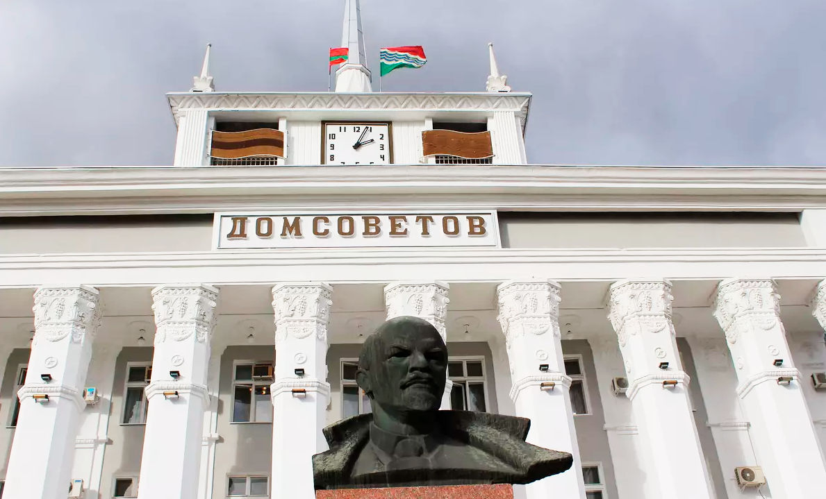 Олег Серебрян: Приднестровская проблема разрешится сама собой, когда Молдова вступит в ЕС.