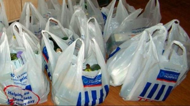 Kenya interzice pungile din plastic și impune pedepse aspre 