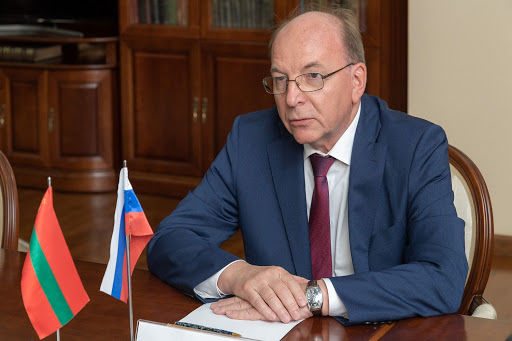 Посол России в Молдове Олег Васнецов.