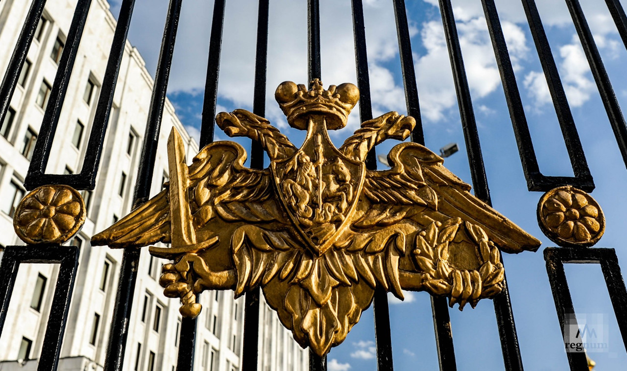Минобороны РФ предупредило сотрудников украинских предприятий ОПК о нанесении ударов.