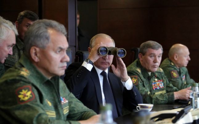 NATO se teme că nu poate să facă faţă unui atac rus în Est, arată un raport. Foto: EPA