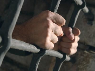 На прошлой неделе в пенитенциарных учреждениях были зарегистрированы 6975 человек.