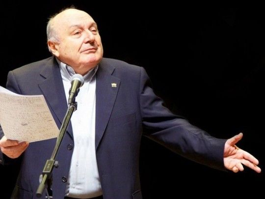 В 2015 году Минкульт Украины включил Жванецкого в состав "белого списка" деятелей культуры.