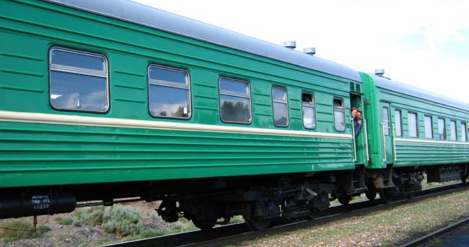Скрыл обнаруженный товар от контроля 32-летний проводник поезда, гражданин Молдовы.