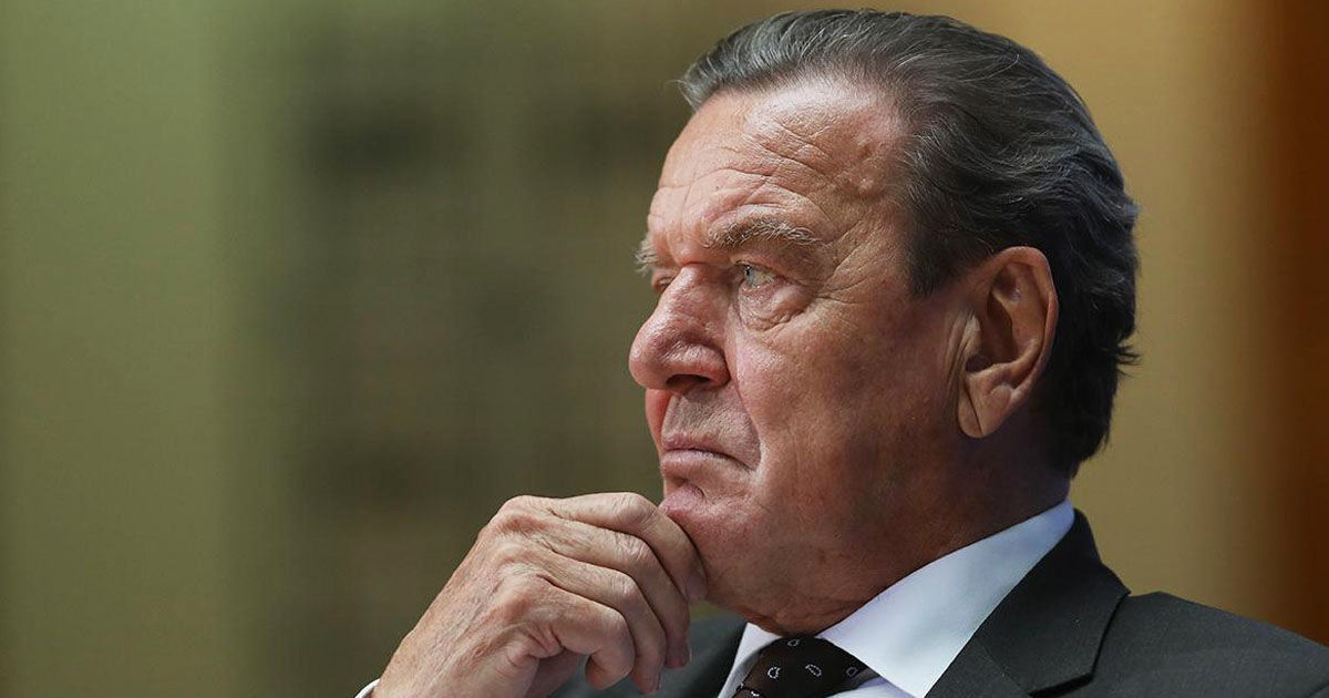 Schröder a explicat de ce a susținut Nord Stream 2 și a recunoscut că a discutat proiectul cu Putin.