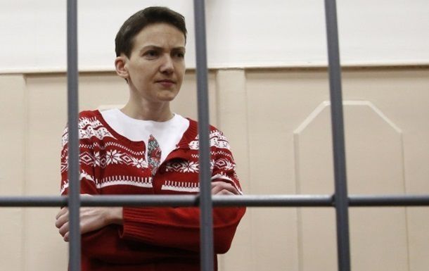 Никому из адвокатов, ни сестре Вере Савченко не удалось отговорить летчицу от сухой голодовки.