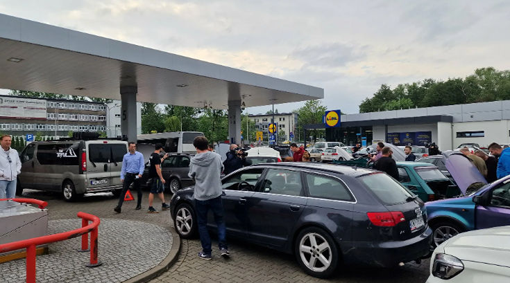 Slovacia vrea să majoreze prețurile la motorină pentru șoferii străini.