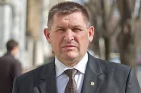 Ion Butmalai a fost găsit împuşcat în curtea casei sale din oraşul Cahul. Foto: replika.md