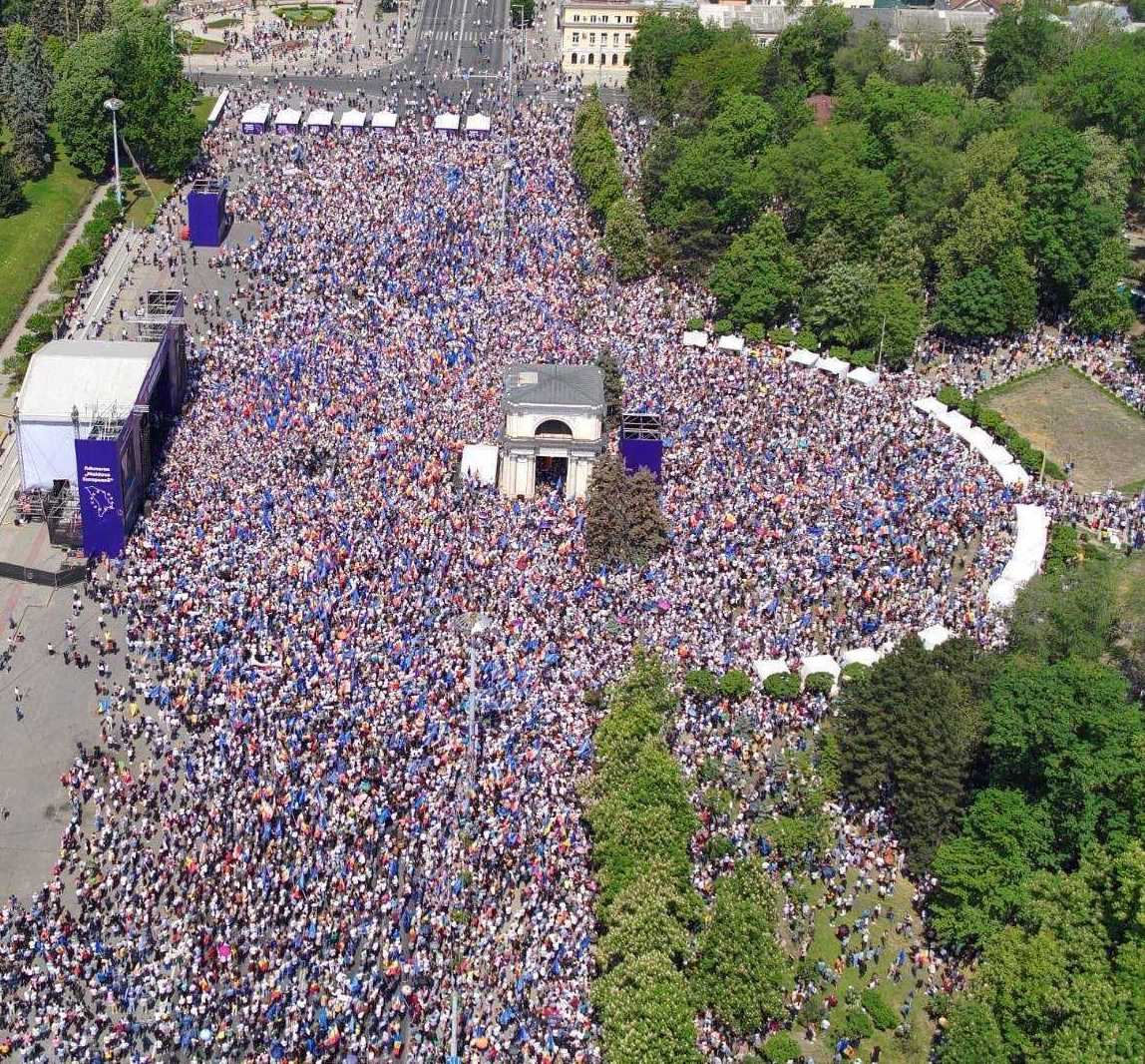 Предварительные данные от ГИП: На ПВНС присутствуют более 75 000 человек.