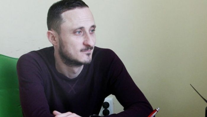 Михай Стратулат сказал, что он будет оспаривать это решение и не намерен сдаваться. 