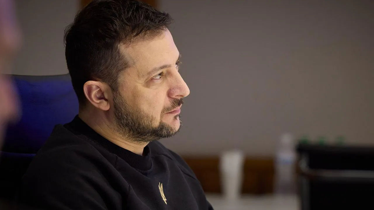 Зеленский: Румыния готовит новый пакет военной помощи Украине.