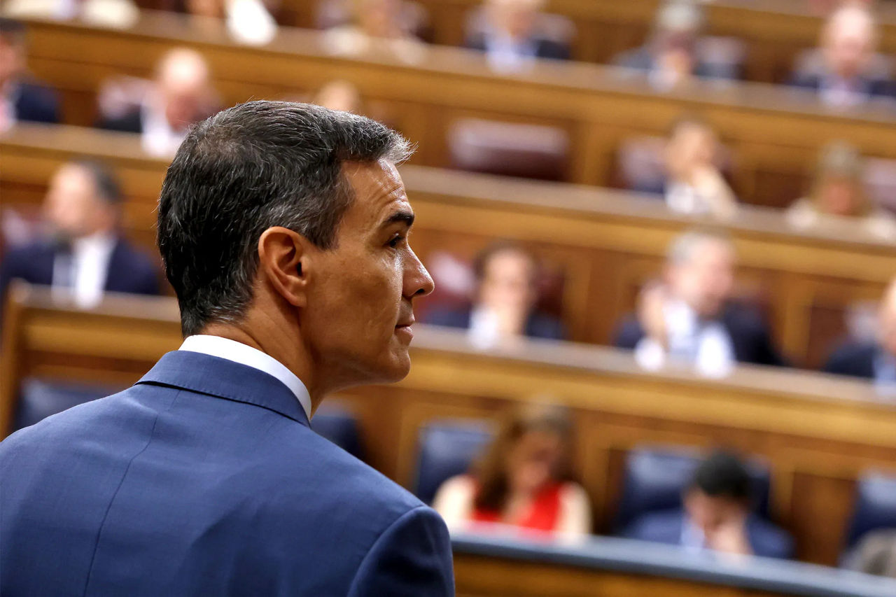Premierul Spaniei a prezentat măsuri anticorupție pe fondul scandalurilor unde este implicat și partidul său.