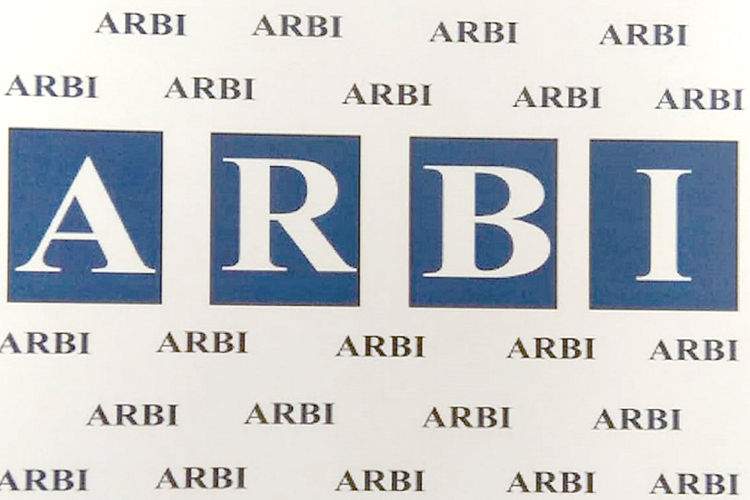 ARBI на минувшей неделе наложило аресты на три жилых помещения.
