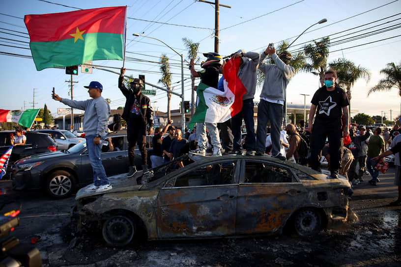 Administrația SUA anunță că în revoltele din Los Angeles au fost implicați provocatori.