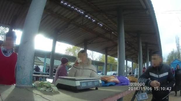 Pescari și vânzători de pește, din sudul țării, amendați cu mii de lei pentru braconaj și comerț ilegal. Foto: Seviciul Piscicol