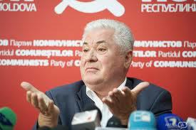 Comuniştii insistă ca Banca de Economii să fie naţionalizată în regim de urgenţă.
