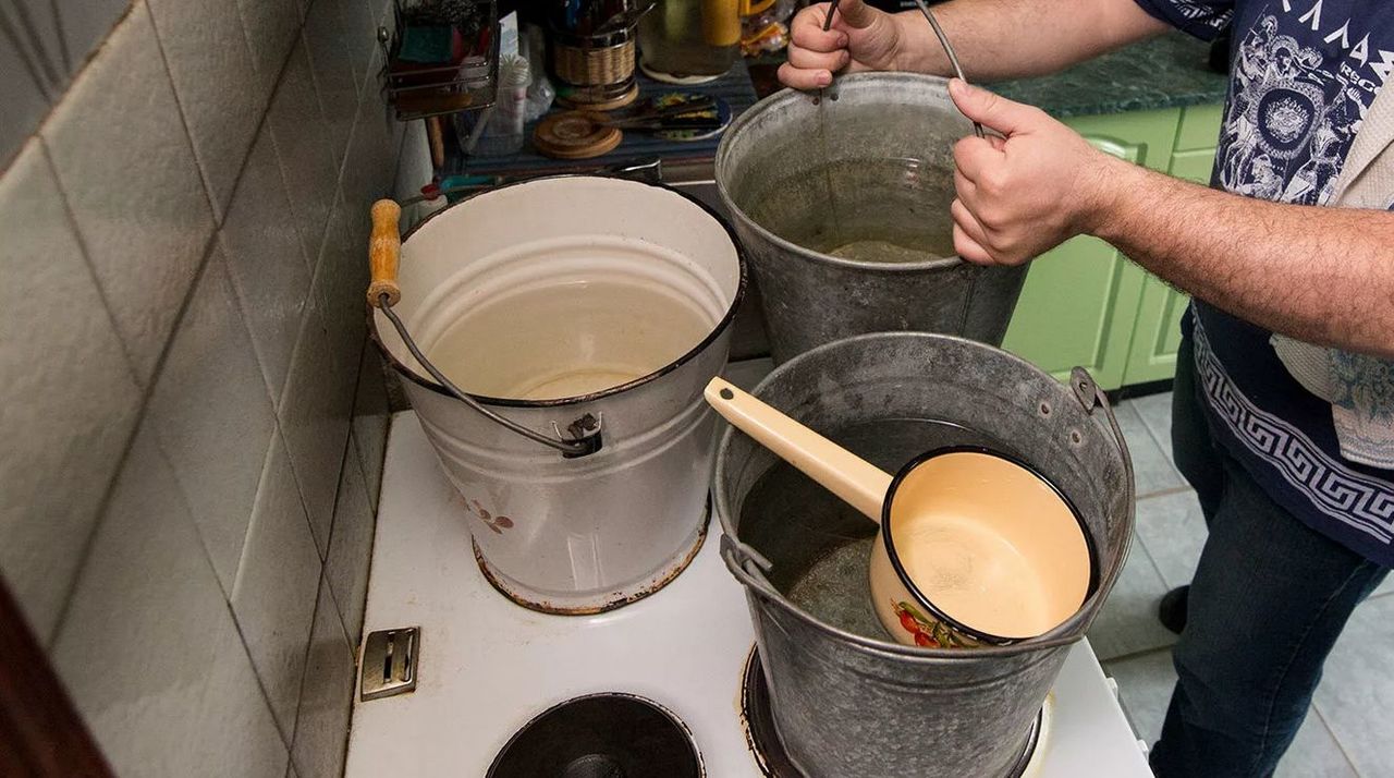 Некоторые жители Ботаники останутся на три дня без горячей воды.