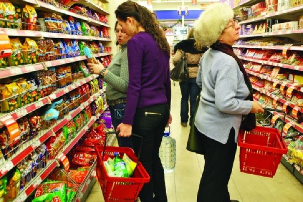 Sfaturi utile pentru a evita cumpărarea produselor alterate. Foto: anabirchall.ro