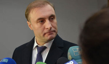 Nici Bănăruc nu s-a prezentat în fața instanței.