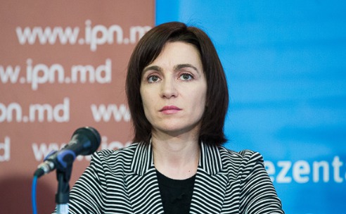 Санду: Протестующие утверждают, что пришли домой с посторонними предметами