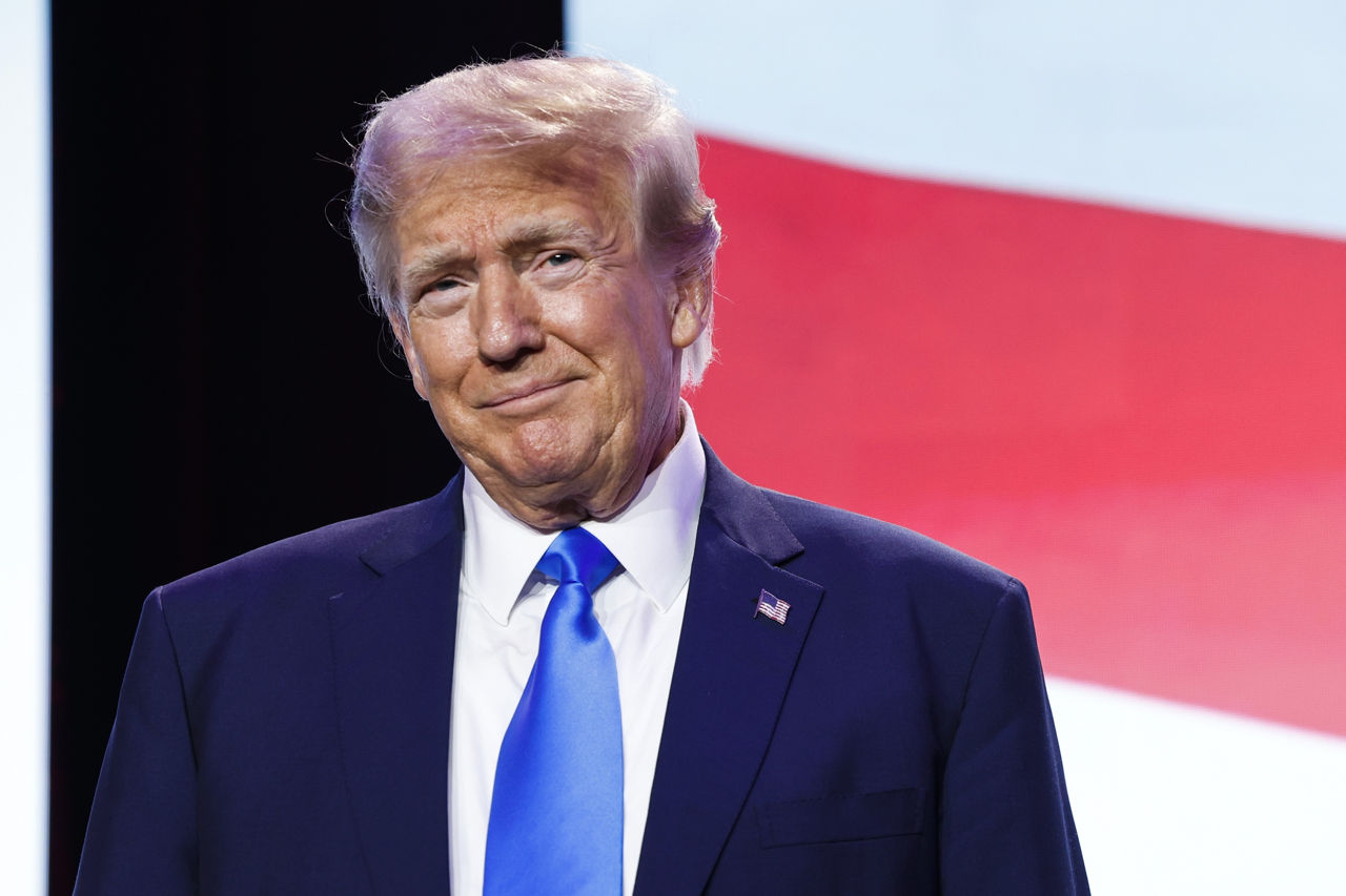 Times: Трампа убеждают требовать от НАТО 3% ВВП расходов на оборону.