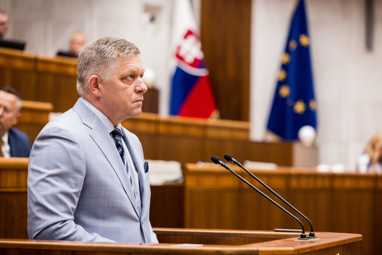Фицо: Словакия сама будет решать темпы увеличения оборонных расходов.