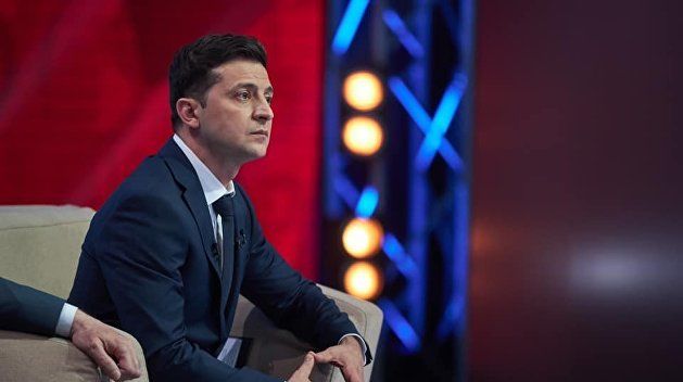 Избранный президент Украины Владимир Зеленский выразил уверенность, что Украина вернет Крым.