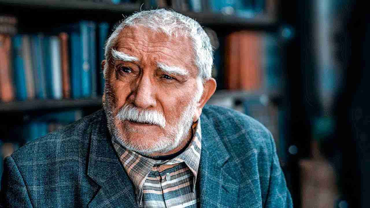 Умер Армен Джигарханян.