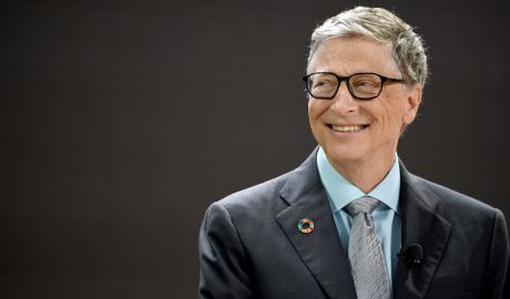 Bill Gates lucrează cu geneticieni pentru a crea vaca perfectă.