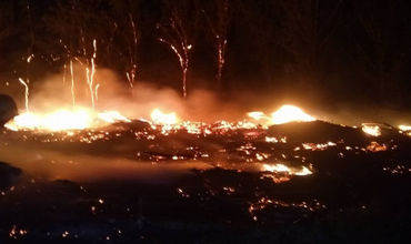Напомним, одно из возгораний произошло на Буюканах вблизи Прункул 9 июля, а второе, пять дней спустя, вблизи кладбища “Дойна”.