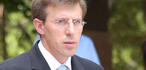 Действующий мэр столицы Дорин Киртоакэ.