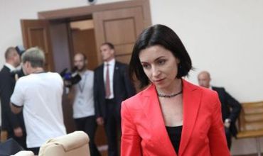Șefa de la Educație a mai adăugat că este curioasă care vor fi rezultatele acestor negocieri și cât de credibilă este oferta politicienilor.