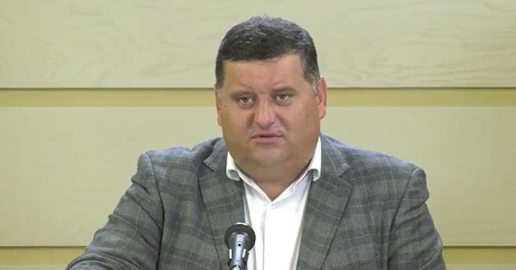 Бурдужа: Соцпомощь, которую торжественно вручат гражданам, возьмут из карманов самих людей.