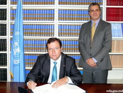 Tratatul privind comerţul cu arme urmează să intre în vigoare după ratificarea de către 50 de state