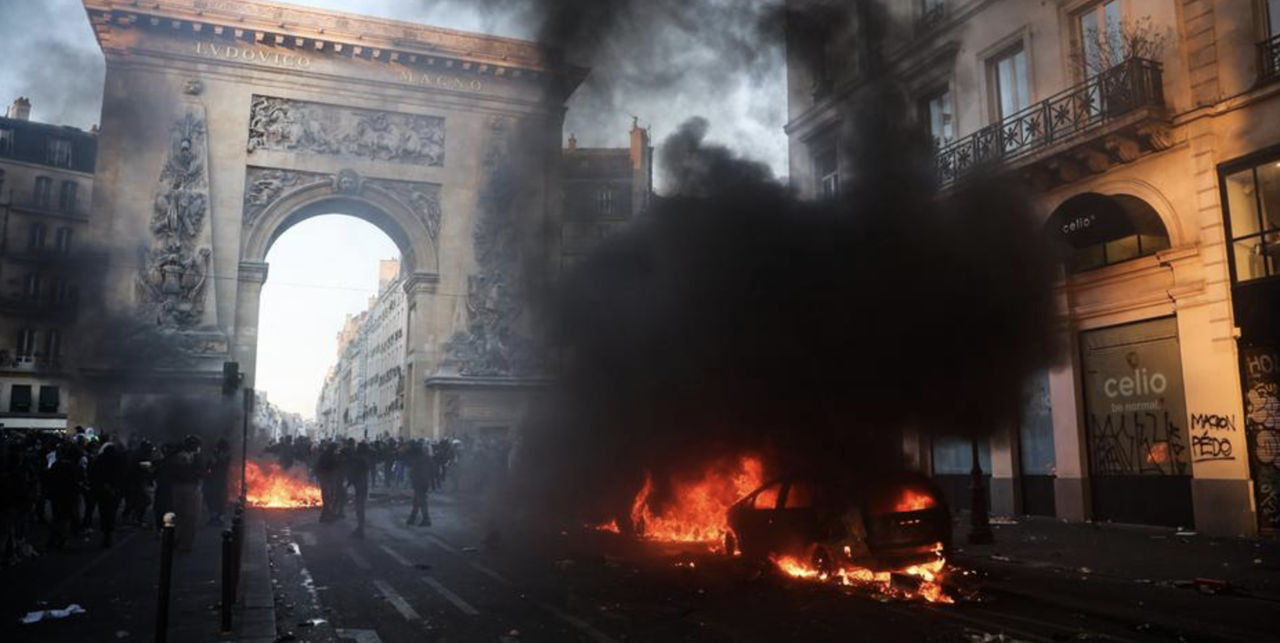 Протесты во Франции: полмиллиона участников, более тысячи задержанных