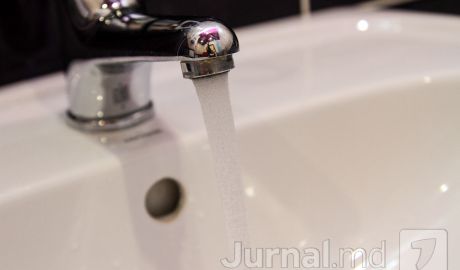Mai multe străzi din capitală rămân fără apă. Foto: jurnal.md