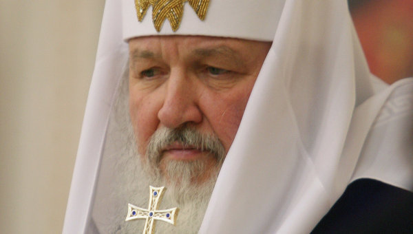 Предстоятель Русской православной церкви молился об упокоении погибших и облегчении страданий раненых.