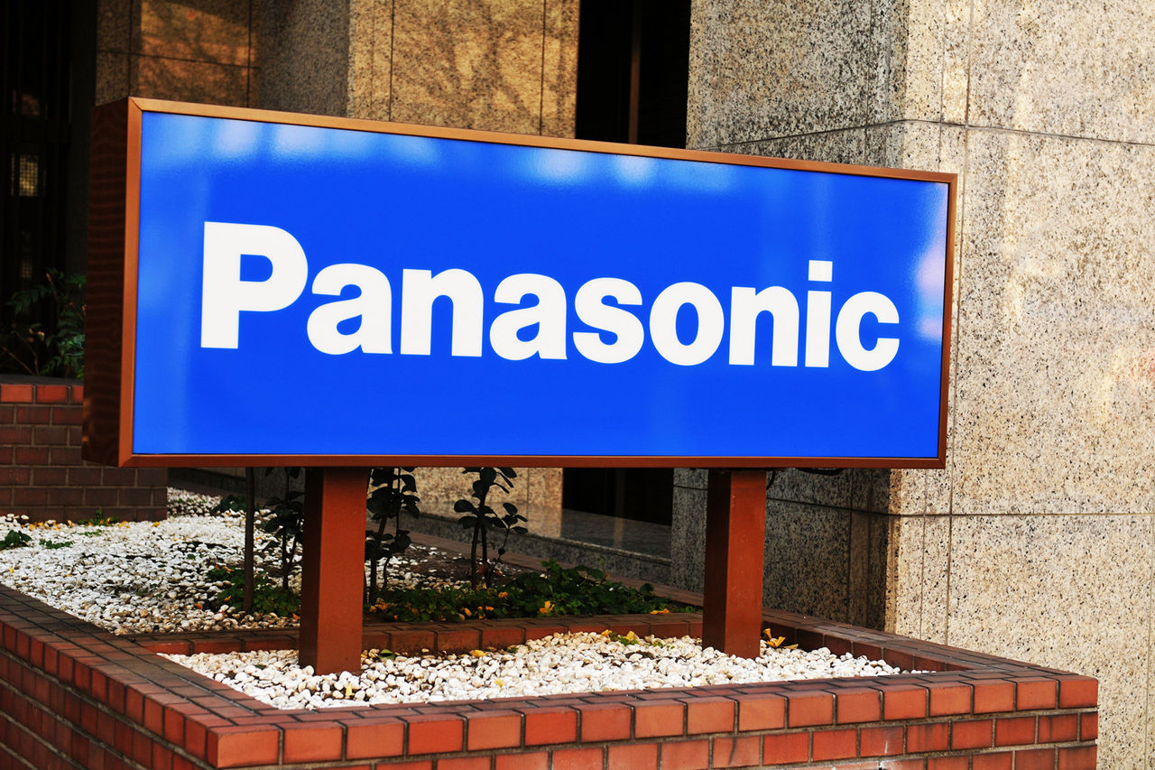 Panasonic reduce cu 4% numărul de angajați la nivel mondial din cauza scăderii profitului.