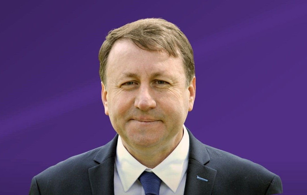 Munteanu: În buget sunt bani pentru a contribui la eradicarea sărăciei, dar aceștia sunt prădați.