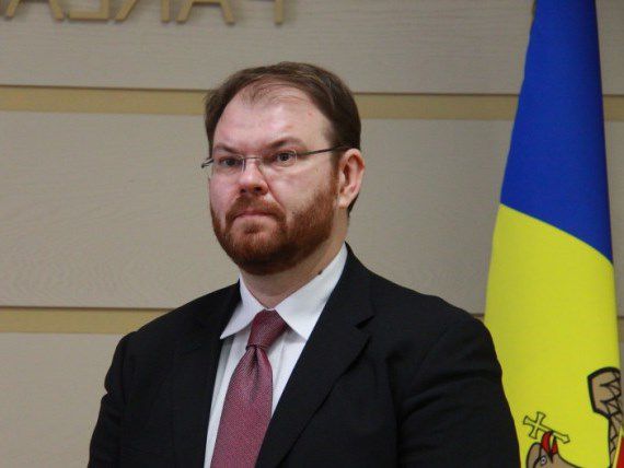 Новый президент Национального банка Сергей Чокля выступит сегодня перед прессой.