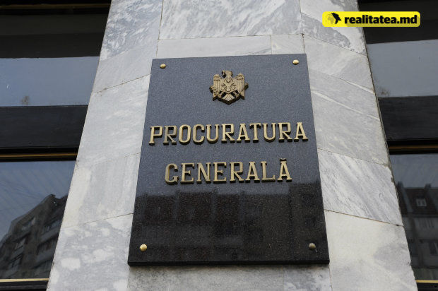 Doi angajați ai Ministerului de Interne, dați pe mâna Procuraturii Generale. Foto: realitatea.md
