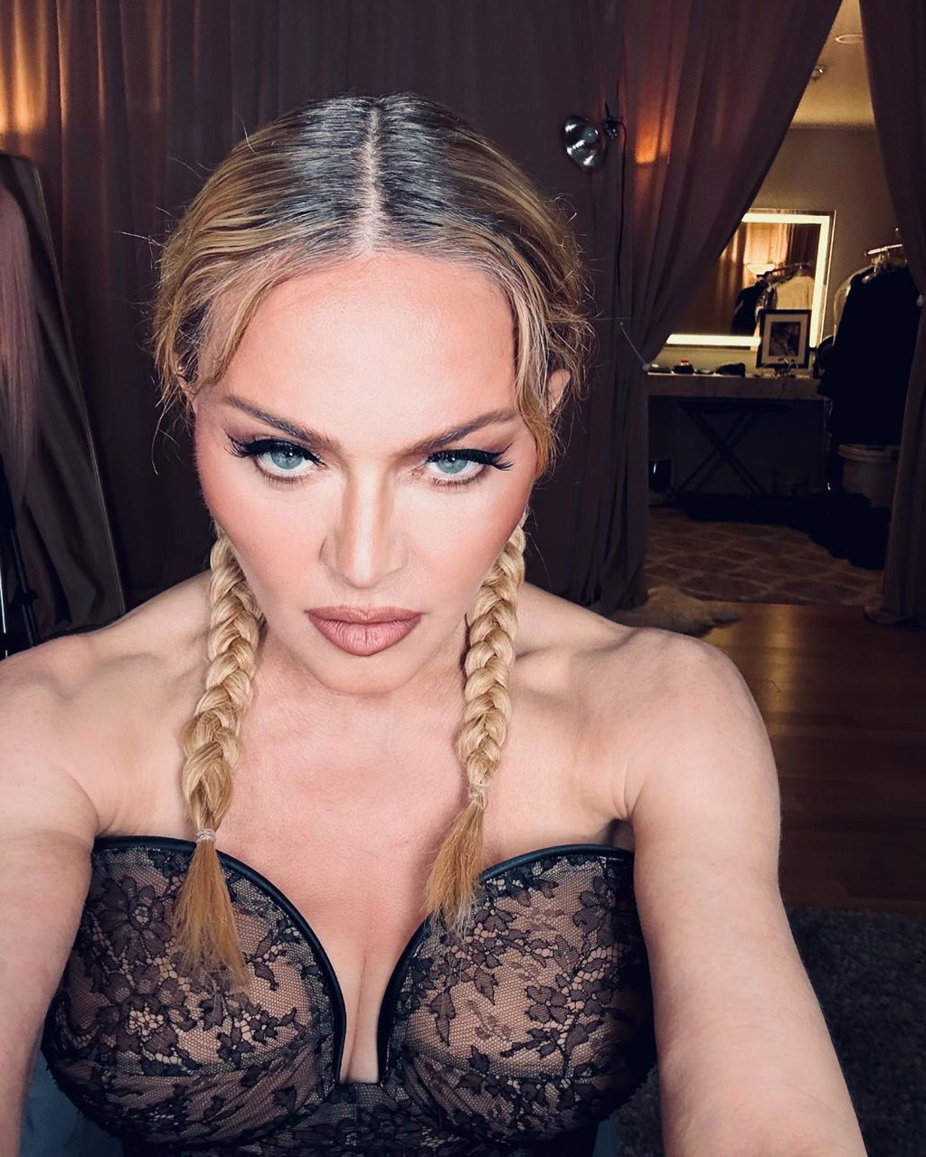 Мадонна провела два дня в коме: "Думала, что не выживу".