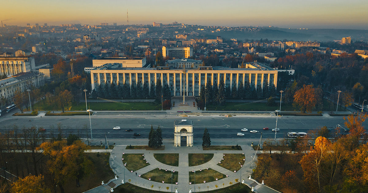 Chișinăul le-a devansat pe Riga și Ankara în clasamentul orașelor cu cei mai fericiți locuitori.