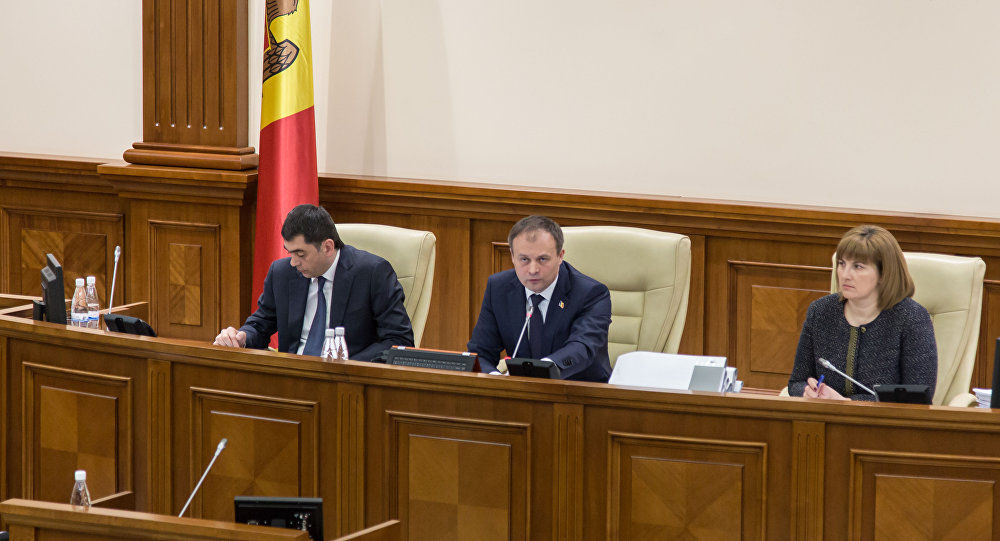 Andrian Candu, a declarat că în acest an deputaţii riscă să nu iasă în vacanţa de vară. Foto: Sputnik/ Мирослав Ротарь