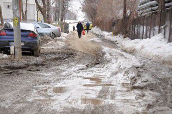 În următoarele zile, temperaturile vor oscila între -9 şi +4 grade. Foto: ziare-pe-net.ro