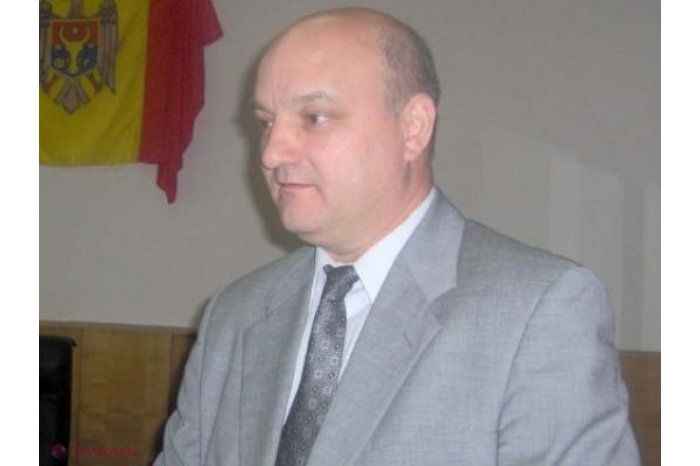 Владимир Шарбан с февраля работает советником президента.