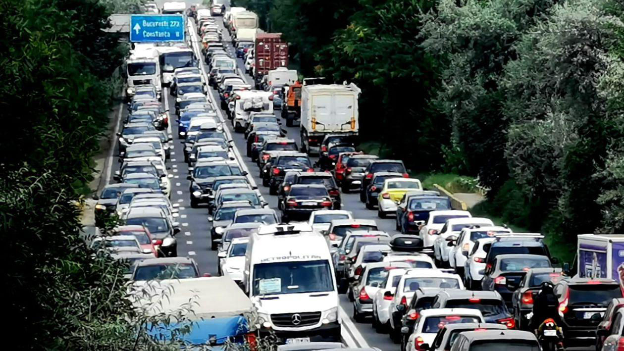 Пик сезона на румынском побережье: движение в сторону курортов затруднено.